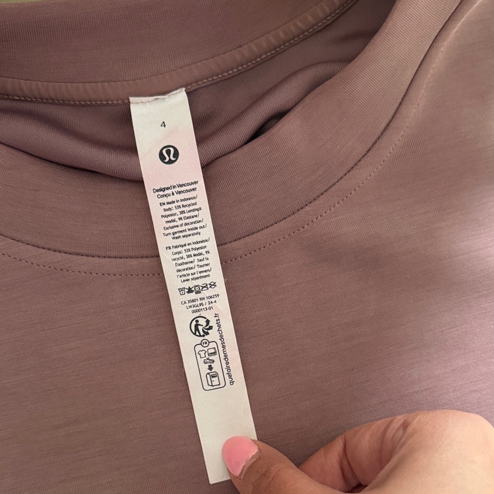lululemon athletica Long Sleeve Crewneck in Mauve